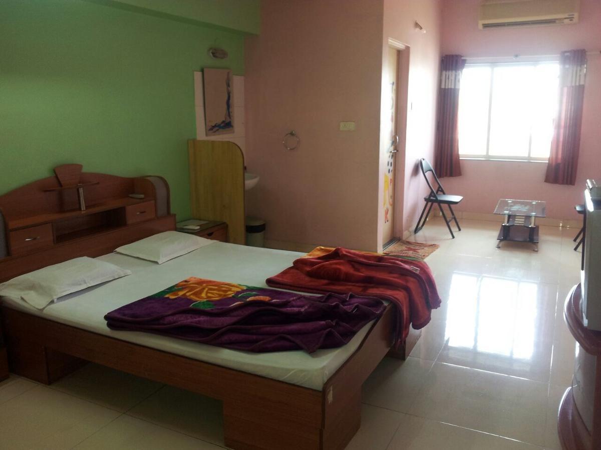 Sarang Lodging&Boarding Villa Satara Luaran gambar