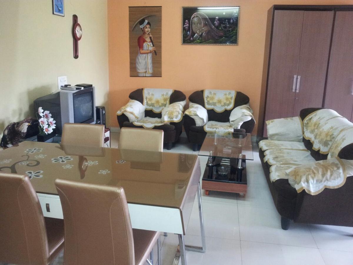 Sarang Lodging&Boarding Villa Satara Luaran gambar