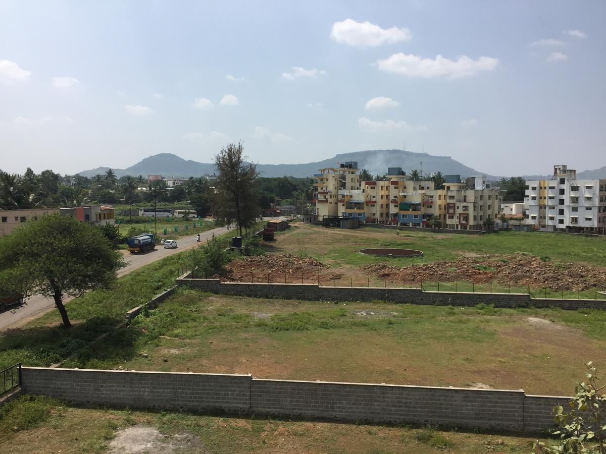 Sarang Lodging&Boarding Villa Satara Luaran gambar